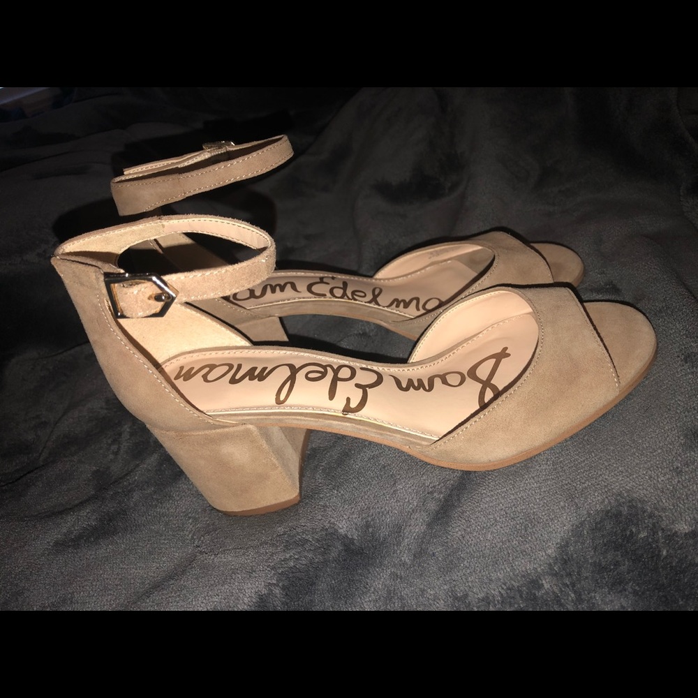 Sam Edelman nude block heels